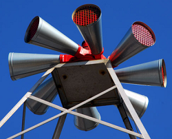 Image de couverture - Sonnerie d’1 minute et 41 secondes : découvrez d’où viennent ces sirènes entendues chaque premier mercredi du mois à midi.